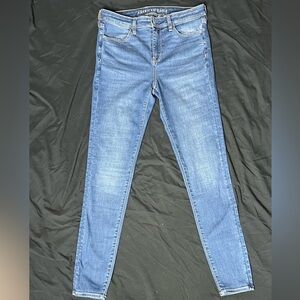American Eagle Outfitters Light Blue Skinny Jeans